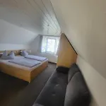Apartamento Kleiner Leuchtturm Kuehlungsborn, Mit Balkon, Parkplatz & Wlan, 300m Vom Entfernt *