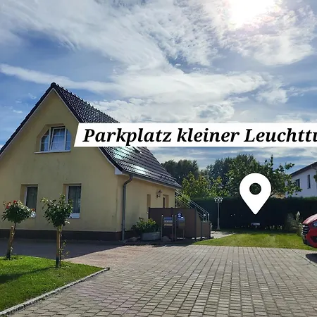Kleiner Leuchtturm Kuehlungsborn, Mit Balkon, Parkplatz & Wlan, 300m Vom Entfernt *